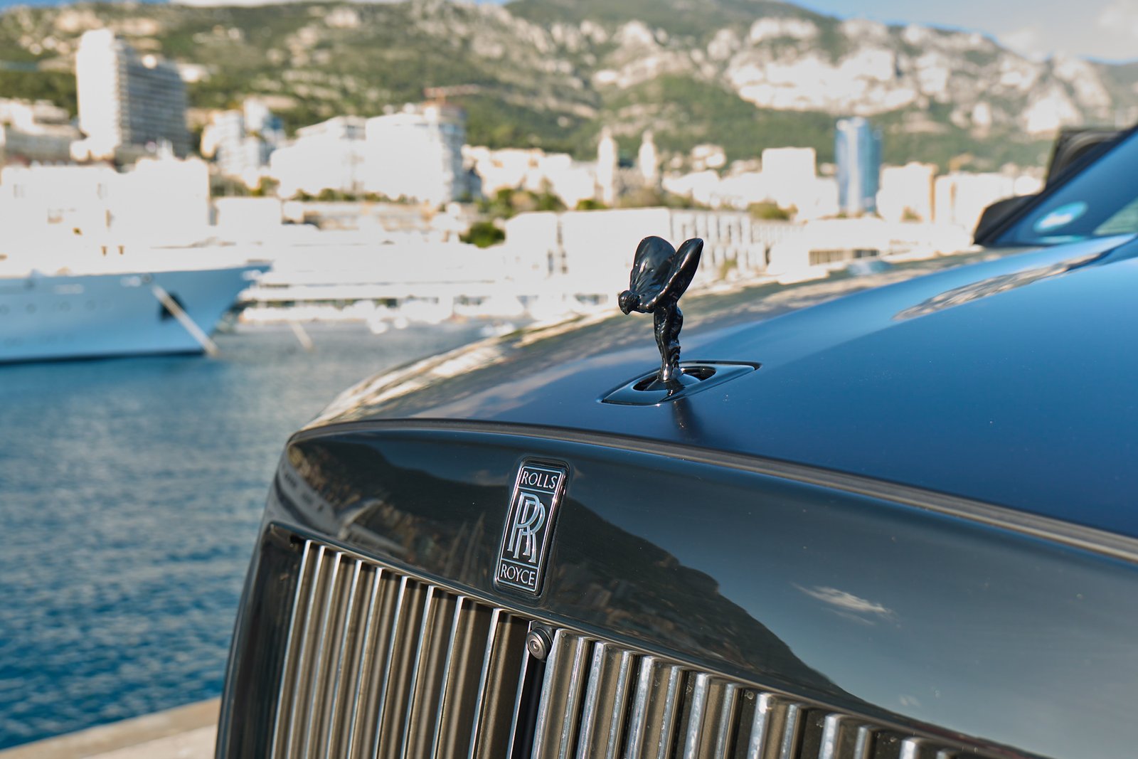 Rolls Royce Ghost Black Badge — photo 11